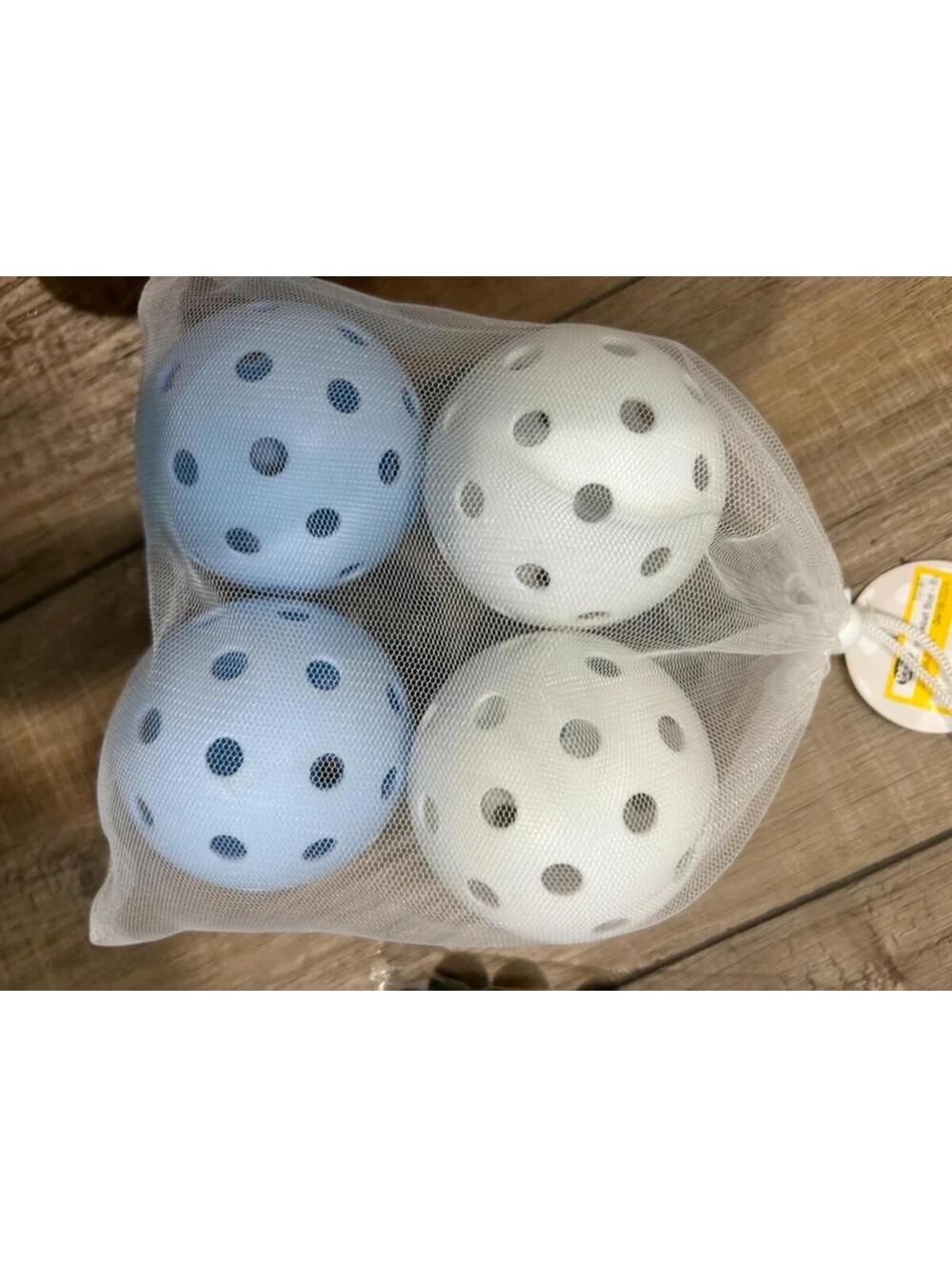 Pickleball set 4 balls